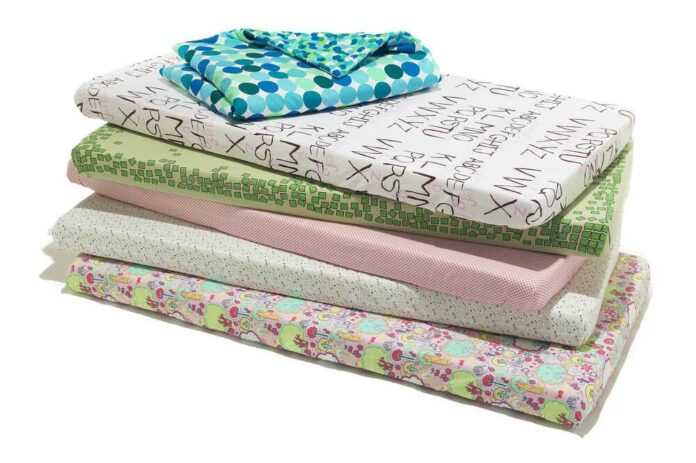 How Do You Choose a Crib Sheet